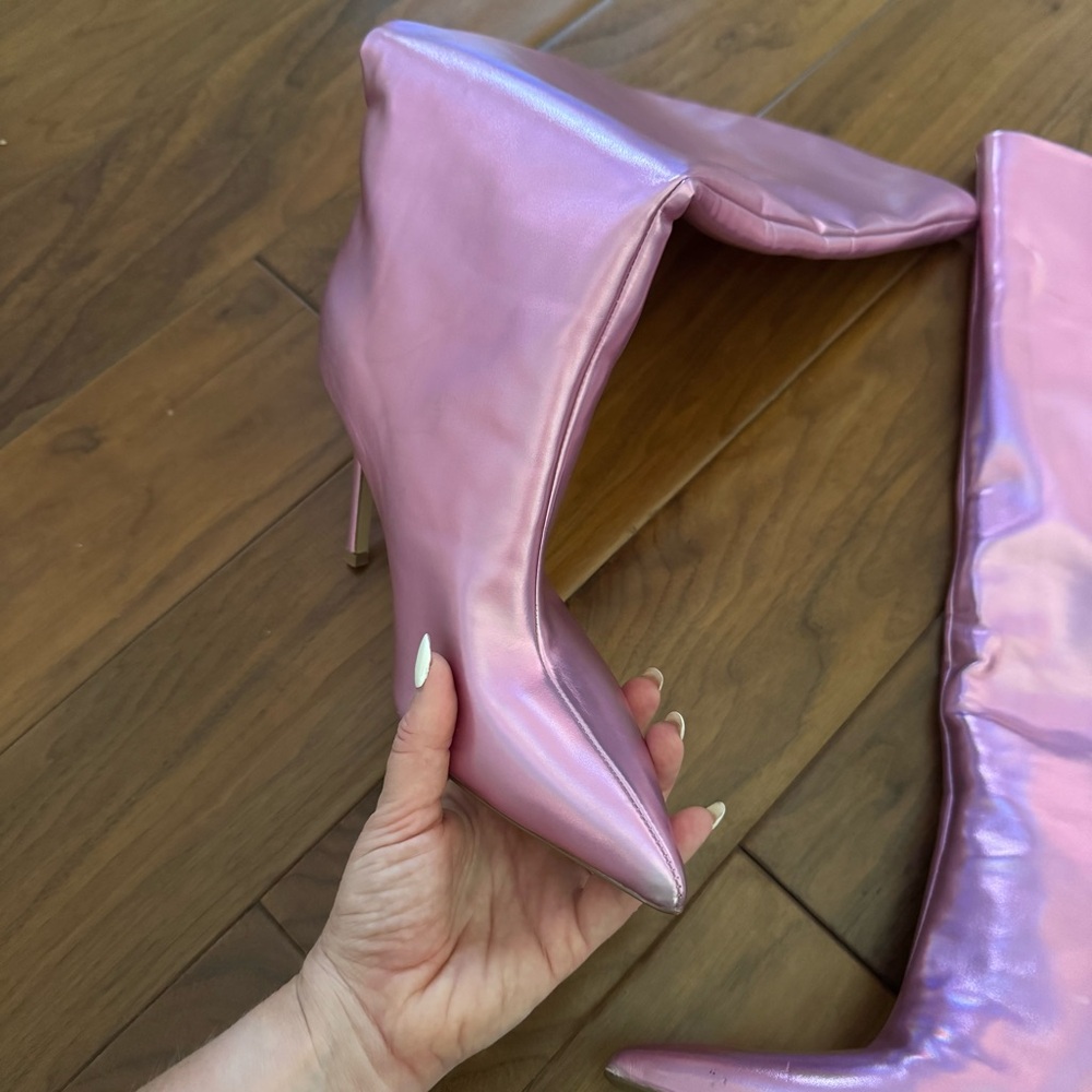 NWT Steve Madden Sarina Iridescent Point Toe Boots Sz 8,5 - Picture 7 of 12